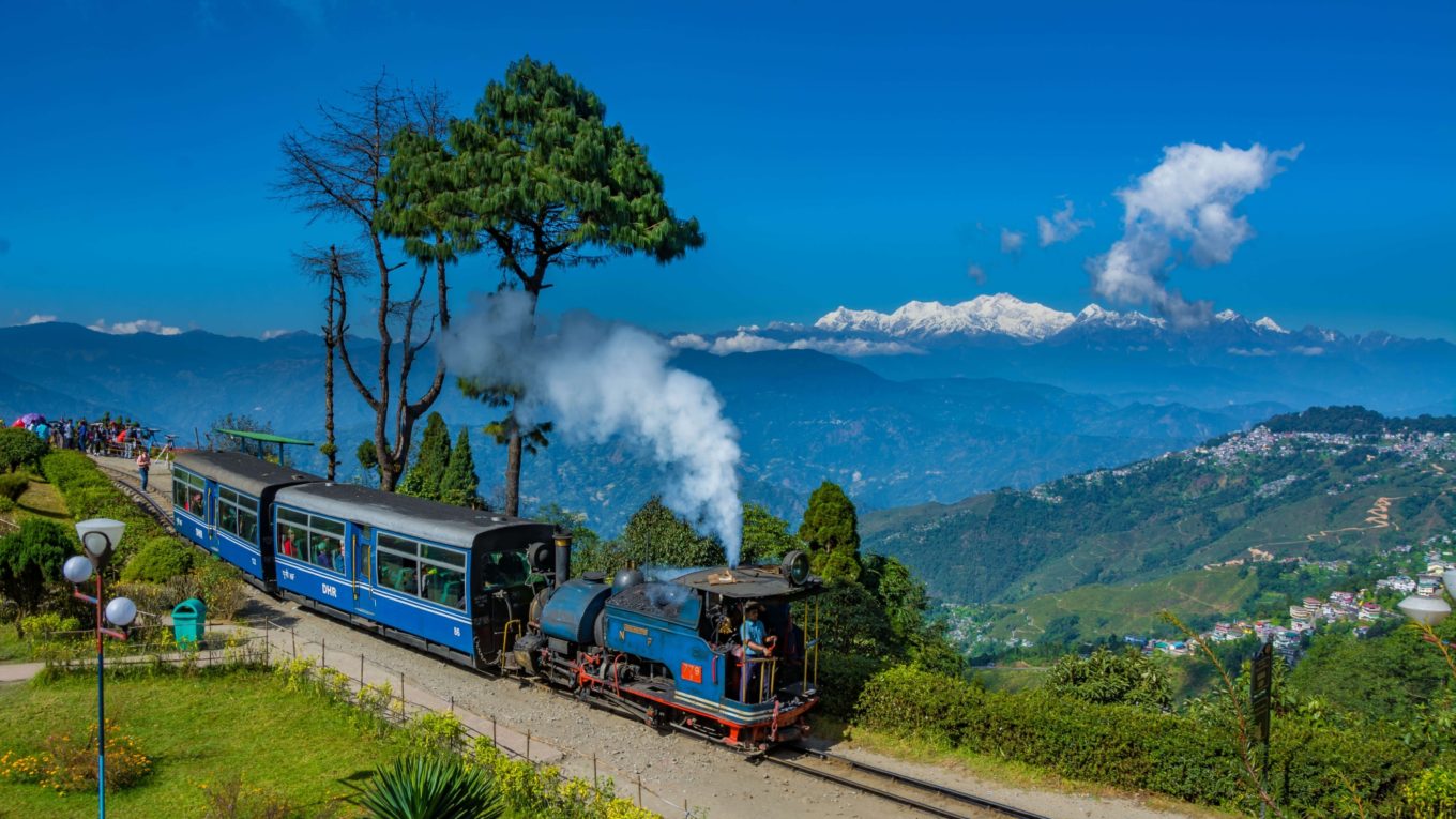 lucknow to darjeeling tour packages