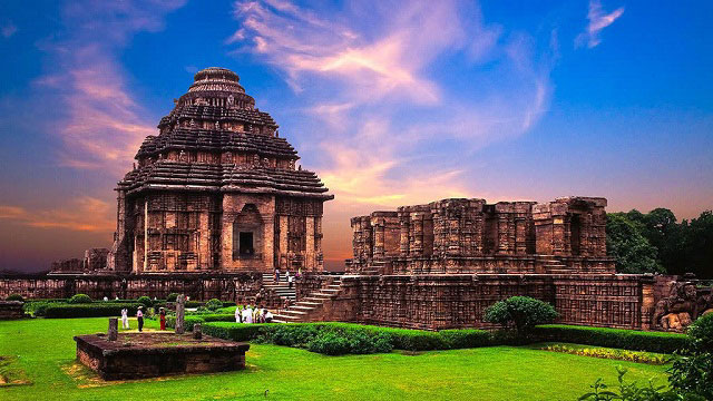 Konark Sun Temple | Konark, Orissa:  51 Famous Temples Of India