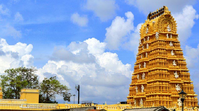 Chamundeshwari Temple | Mysore, Karnataka:  51 Famous Temples Of India