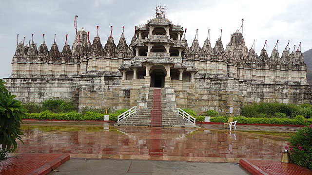 Jain Temple | Ranakpur, Rajasthan:  51 Famous Temples Of India
